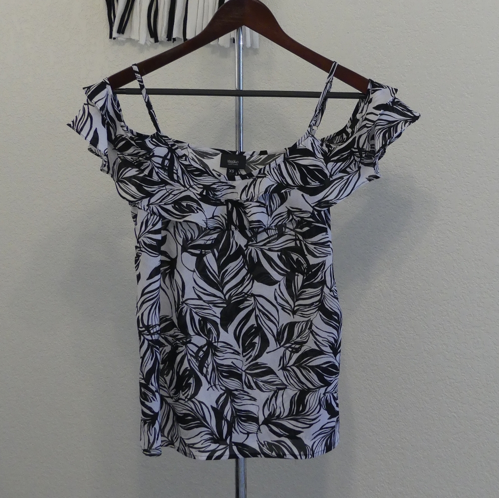 Off-shoulder top